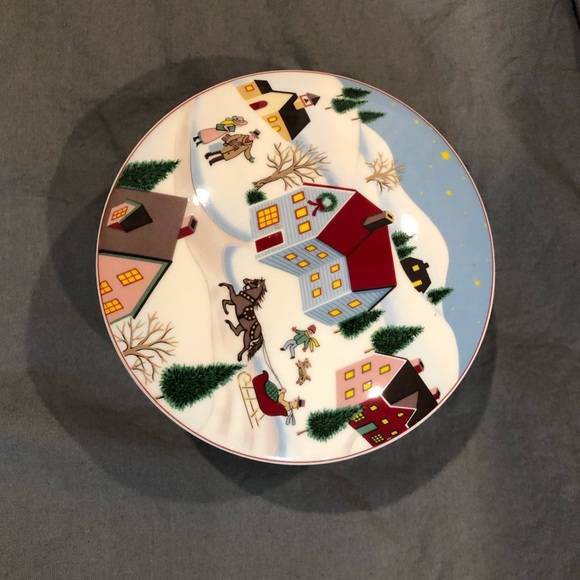 Mikasa Holiday Village Covered Candy Dish - Picture 3 of 7